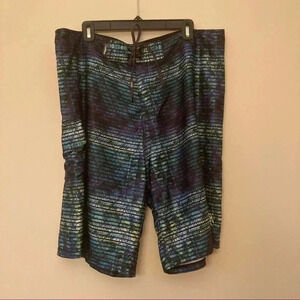 Da Hui  board shorts